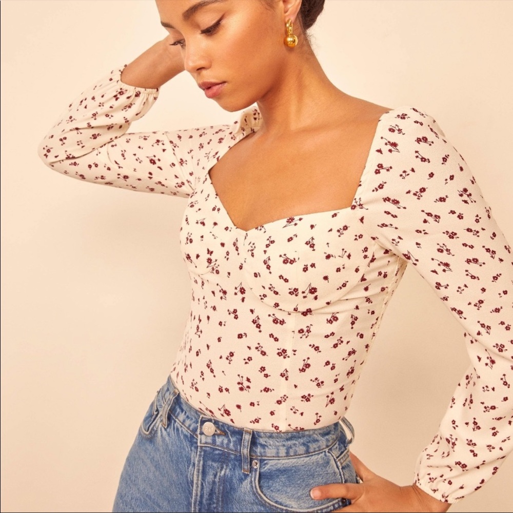 Reformation Reign top size 6 NWT